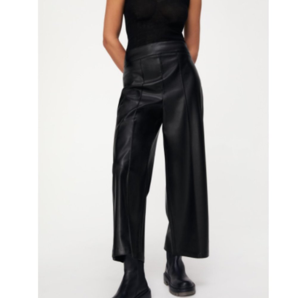 ZARA FAUX LEATHER WIDE LEG CULOTTES